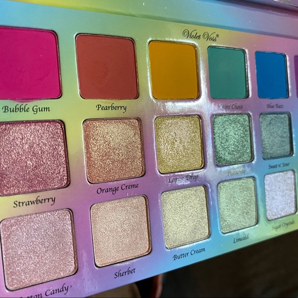 Violet Voss - Sugar Crystals Palette - Picture 3 of 4